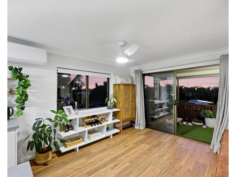 3/17 Rutledge Street, Coolangatta QLD 4225