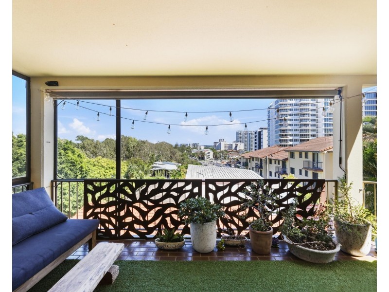 3/17 Rutledge Street, Coolangatta QLD 4225