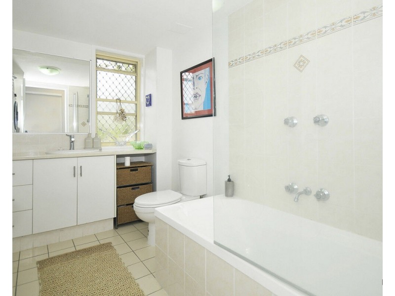 1/1198 Gold Coast Highway, Palm Beach QLD 4221