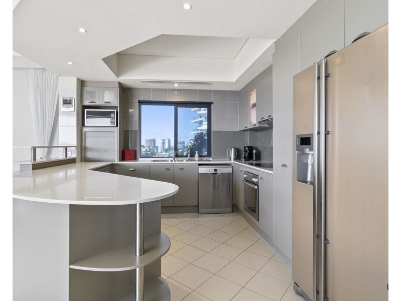 2/129-131 Musgrave Street, Coolangatta QLD 4225