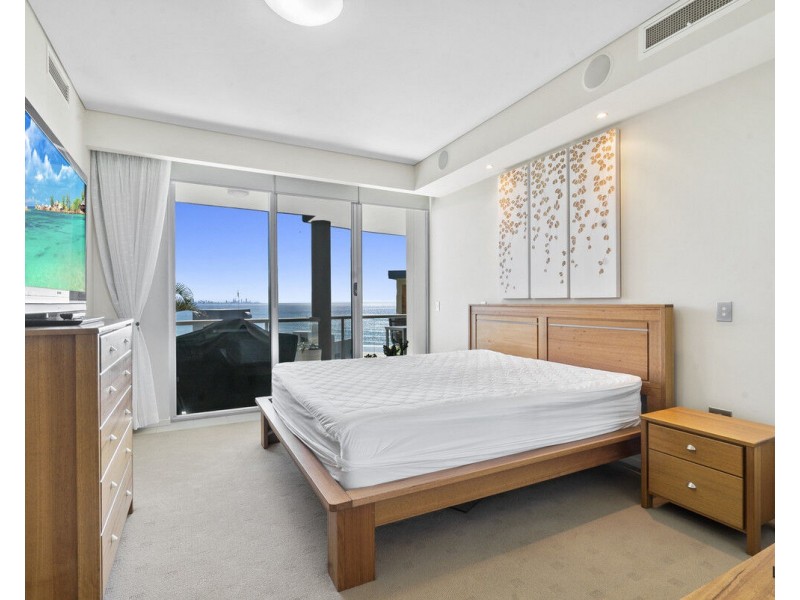 2/129-131 Musgrave Street, Coolangatta QLD 4225