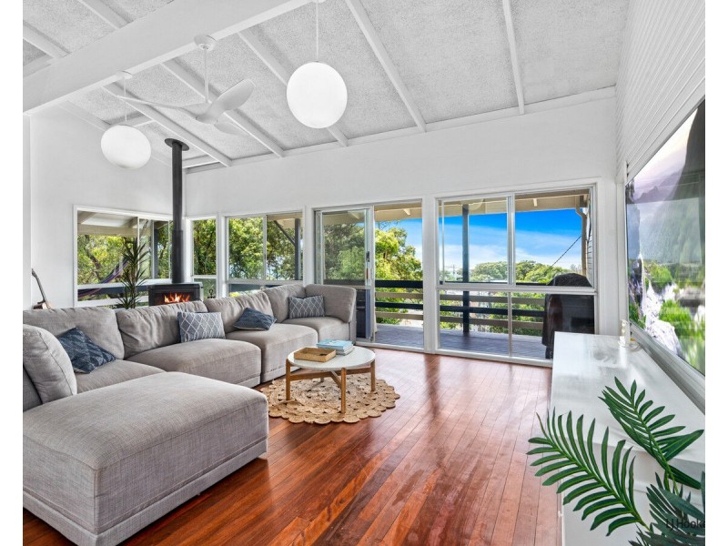 64 Woodgee Street, Currumbin QLD 4223