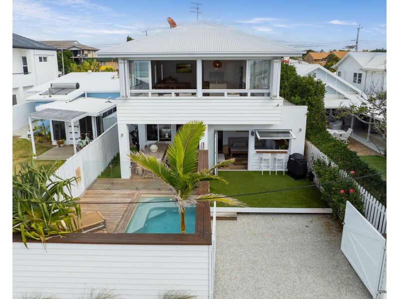 232 Jefferson Lane, Palm Beach QLD 4221