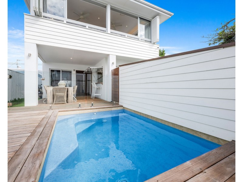 232 Jefferson Lane, Palm Beach QLD 4221