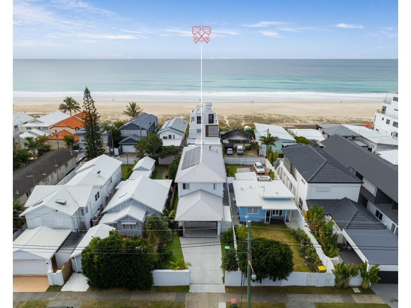 232 Jefferson Lane, Palm Beach QLD 4221