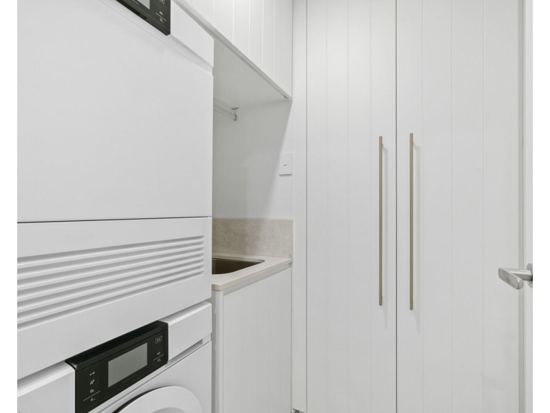 209/217 Boundary Street, Coolangatta QLD 4225