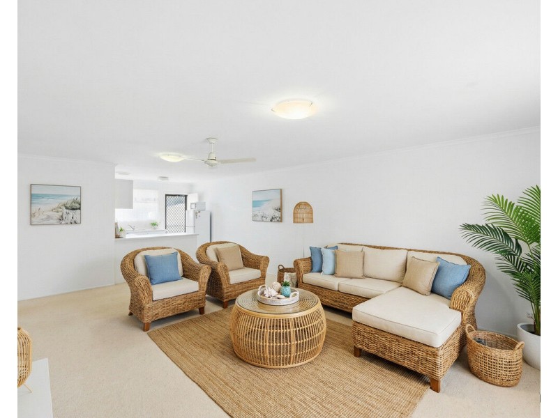 6/16 Coyne Street, Coolangatta QLD 4225