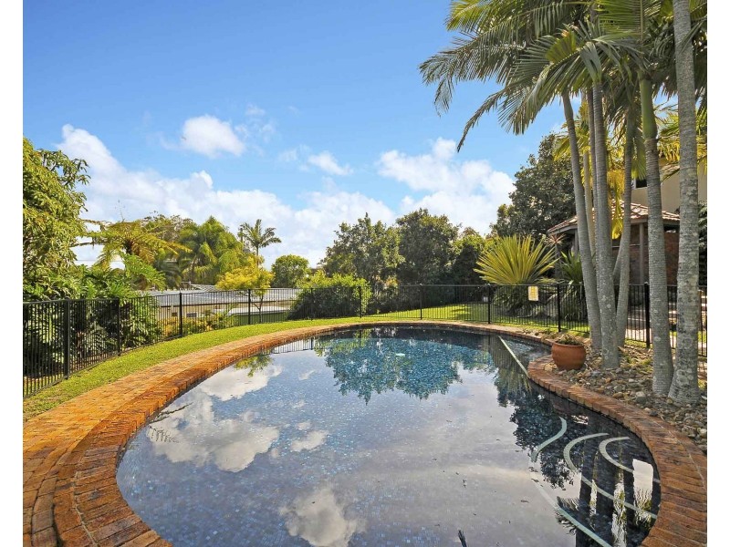 3/3 Wirranina Place, Currumbin QLD 4223