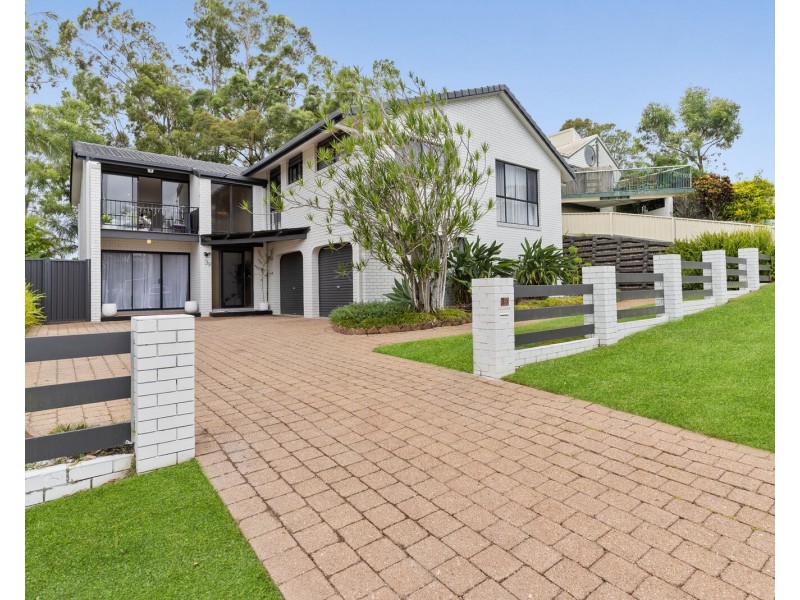 39 Darnel Street, Elanora QLD 4221