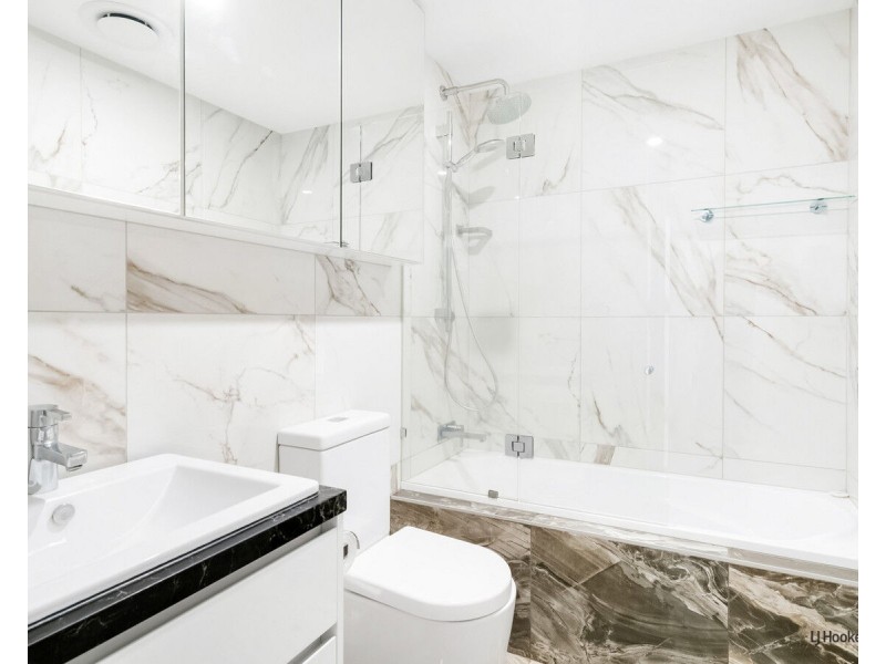 604/88 Jefferson Lane, Palm Beach QLD 4221