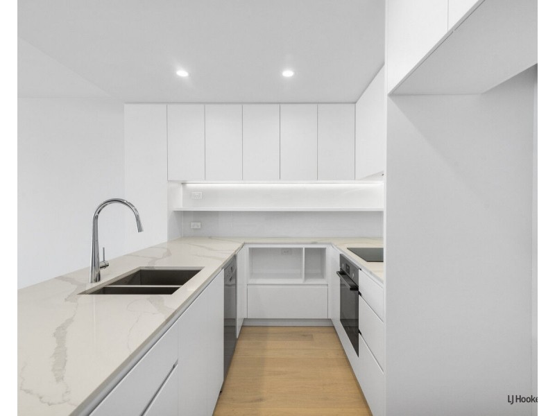 505/6 Palm Beach Avenue, Palm Beach QLD 4221