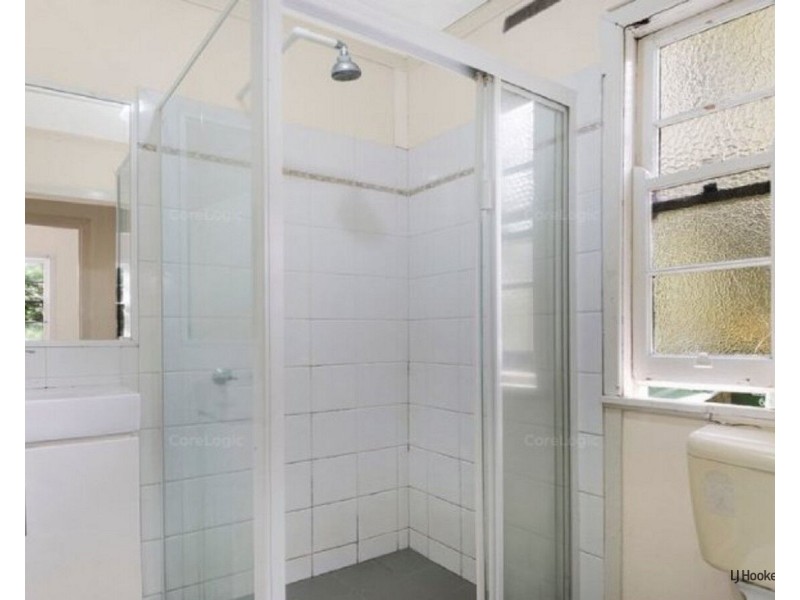 1/69 Mclean Street, Coolangatta QLD 4225