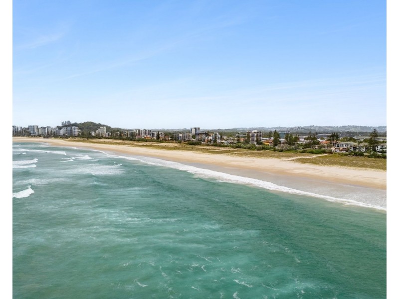 14/111-113 Golden Four Drive, Bilinga QLD 4225