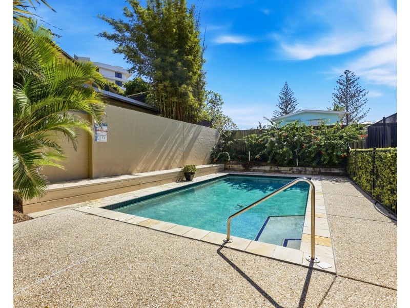 14/111-113 Golden Four Drive, Bilinga QLD 4225