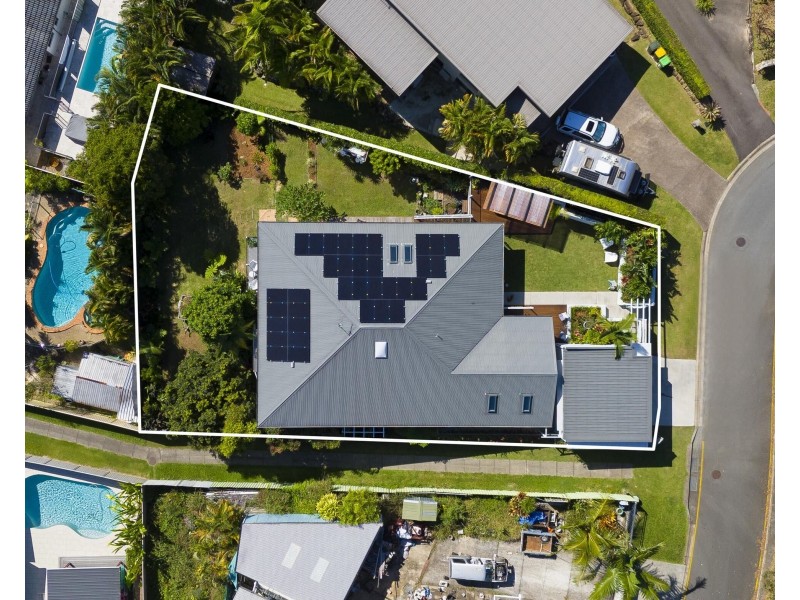 36 Sawtell Drive, Currumbin Waters QLD 4223