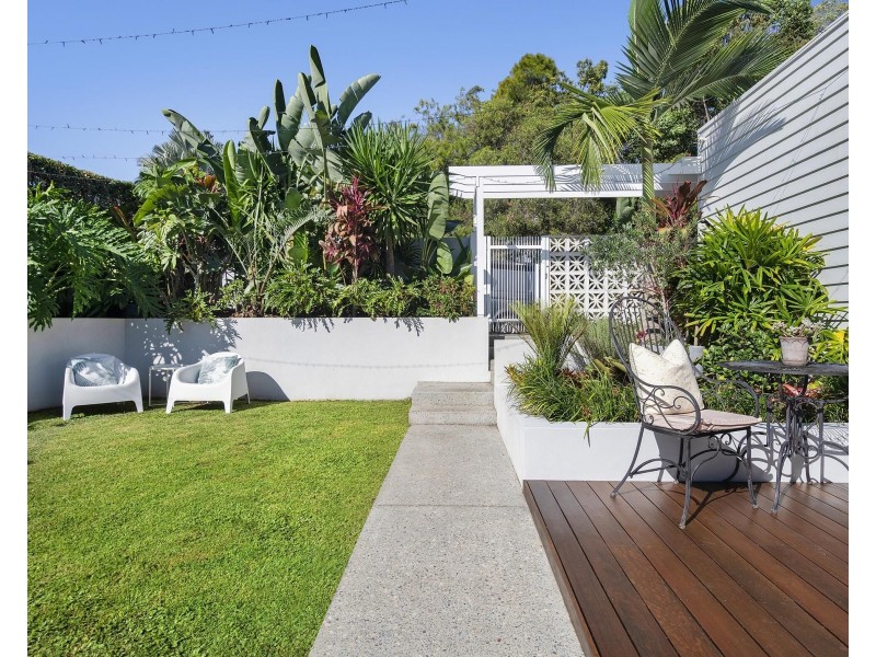 36 Sawtell Drive, Currumbin Waters QLD 4223