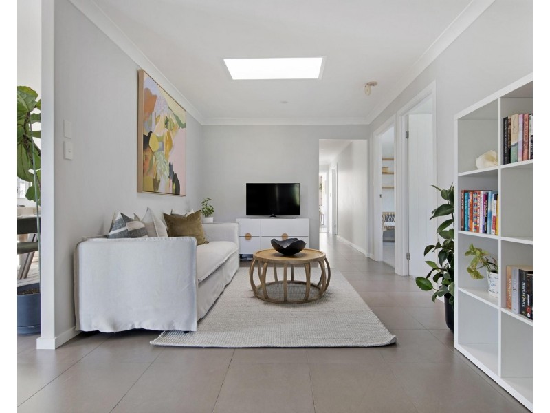 36 Sawtell Drive, Currumbin Waters QLD 4223