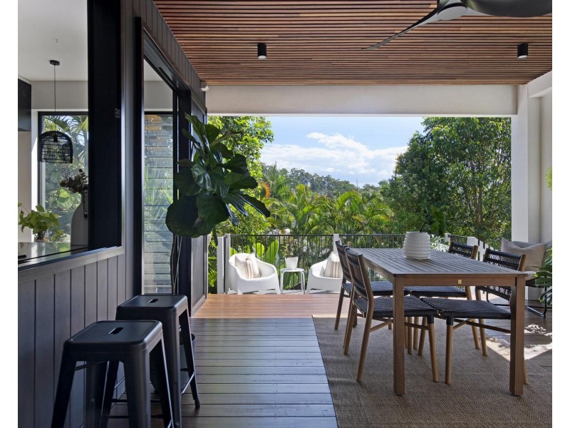 36 Sawtell Drive, Currumbin Waters QLD 4223