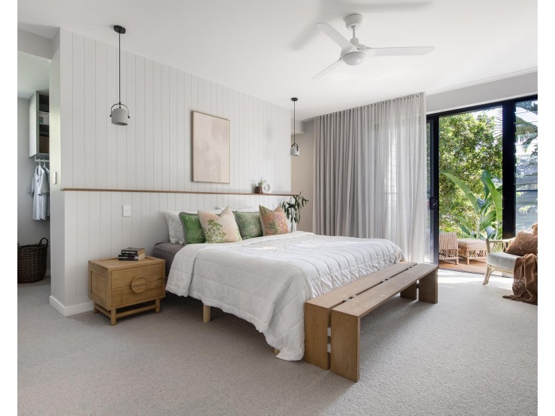 36 Sawtell Drive, Currumbin Waters QLD 4223