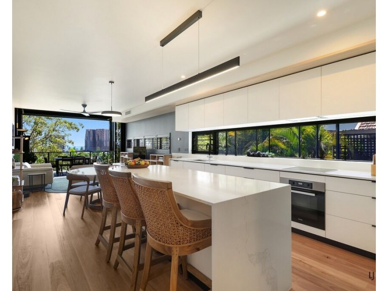 302/24 East Street, Burleigh Heads QLD 4220