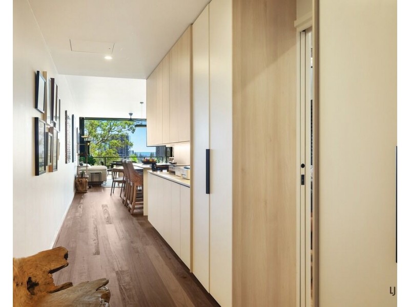 302/24 East Street, Burleigh Heads QLD 4220