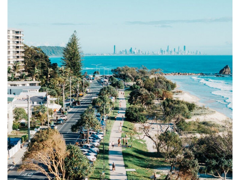 4/828 Pacific Parade, Currumbin QLD 4223