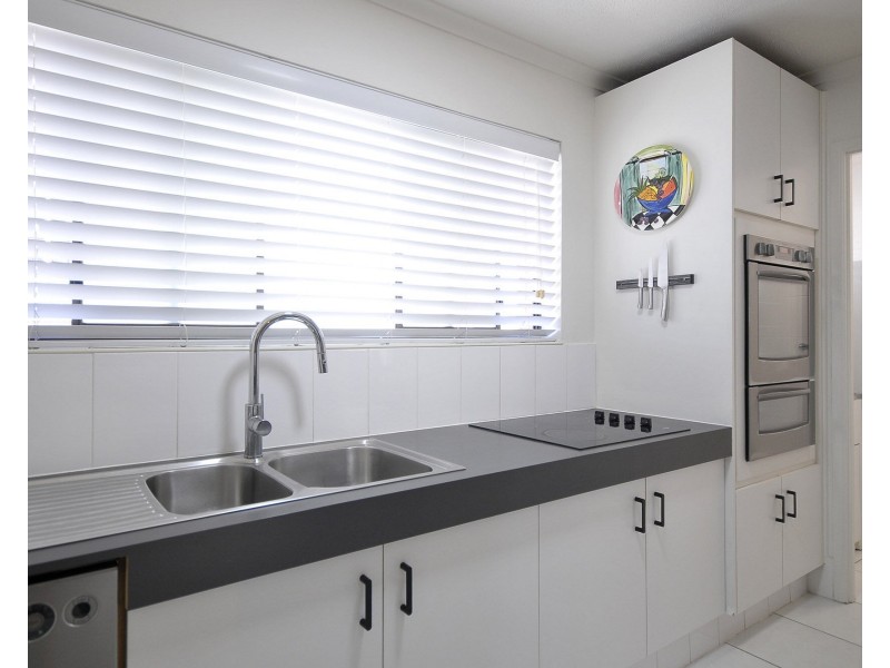 4/69 Golden Four Drive, Bilinga QLD 4225