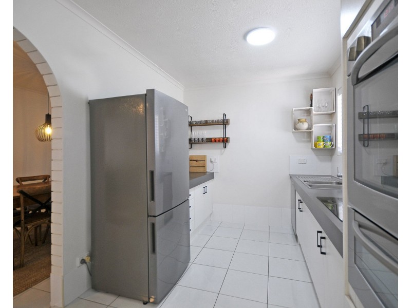 4/69 Golden Four Drive, Bilinga QLD 4225