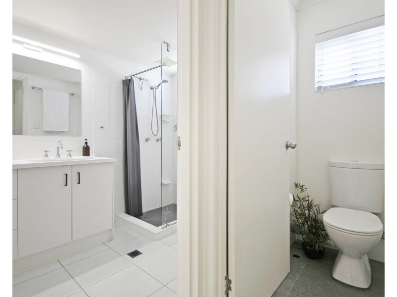 4/69 Golden Four Drive, Bilinga QLD 4225