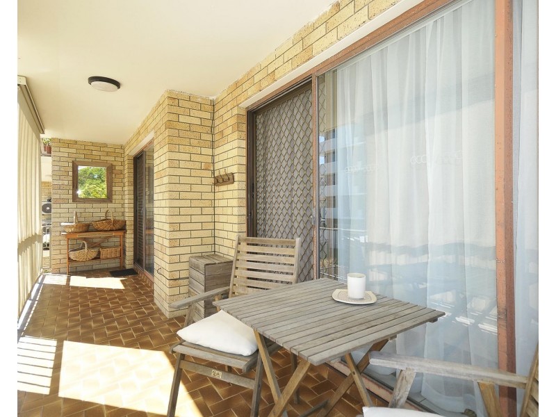 4/69 Golden Four Drive, Bilinga QLD 4225