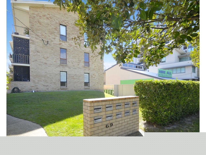 4/69 Golden Four Drive, Bilinga QLD 4225