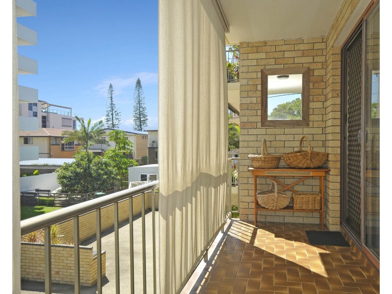 4/69 Golden Four Drive, Bilinga QLD 4225