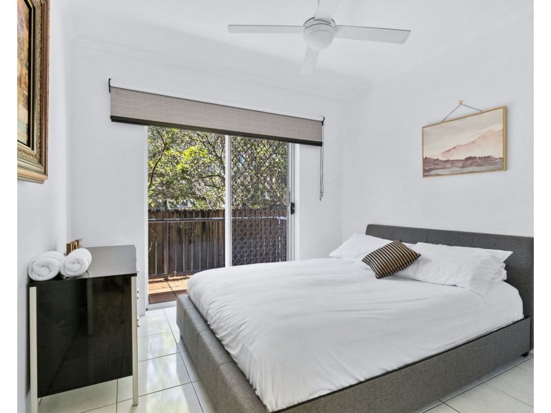 2/40 Teemangum Street, Currumbin QLD 4223