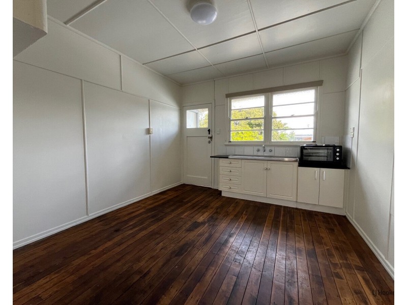 2/12 Haig Street, Coolangatta QLD 4225