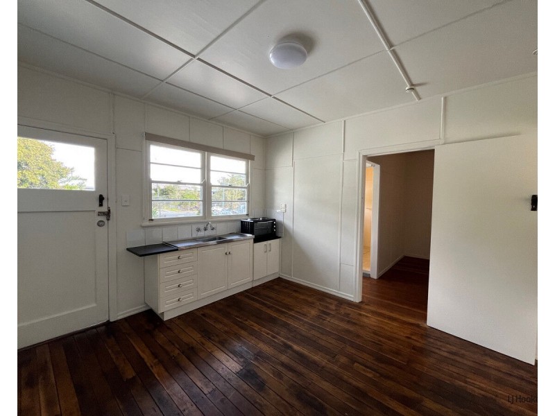 2/12 Haig Street, Coolangatta QLD 4225