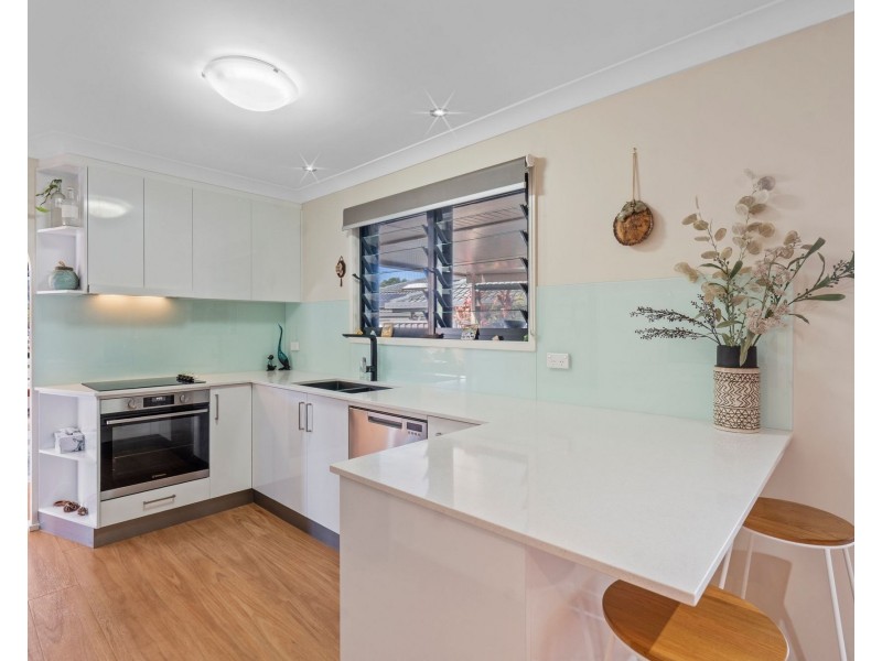 10 Ellioh Court, Elanora QLD 4221