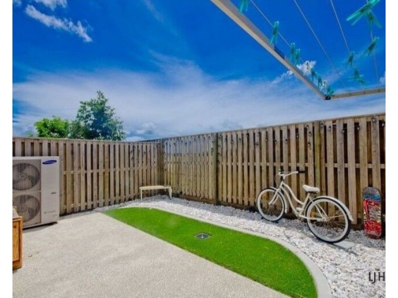 21/156 Marina Quays Boulevard, Hope Island QLD 4212