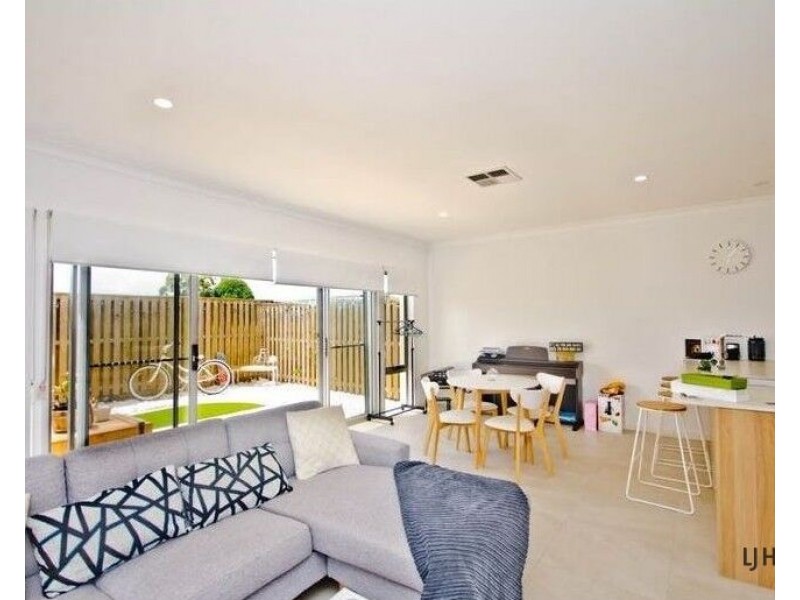 21/156 Marina Quays Boulevard, Hope Island QLD 4212