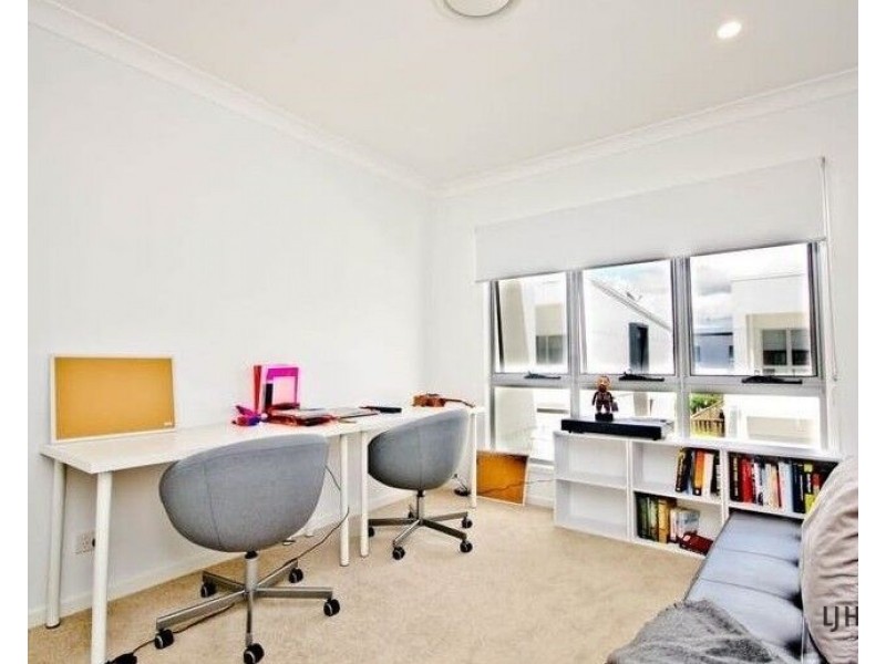 21/156 Marina Quays Boulevard, Hope Island QLD 4212