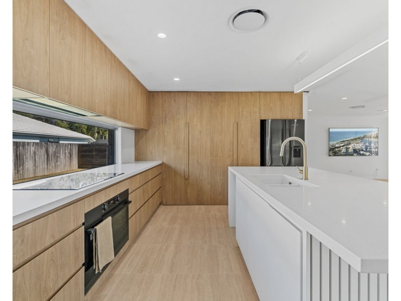 3 Kershan Street, Mudgeeraba QLD 4213