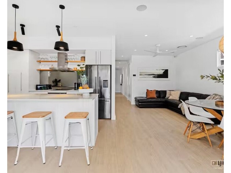 23 Twenty Seventh Avenue, Palm Beach QLD 4221