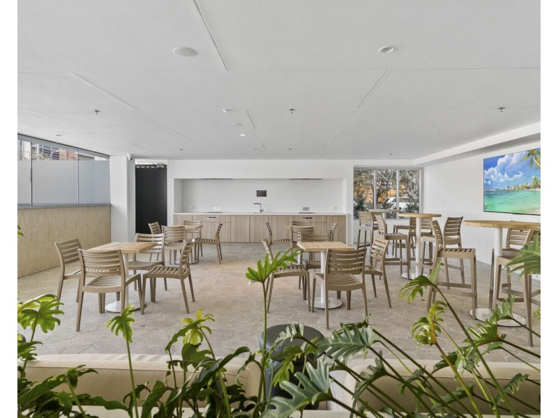 108/1 Tenth Avenue, Palm Beach QLD 4221