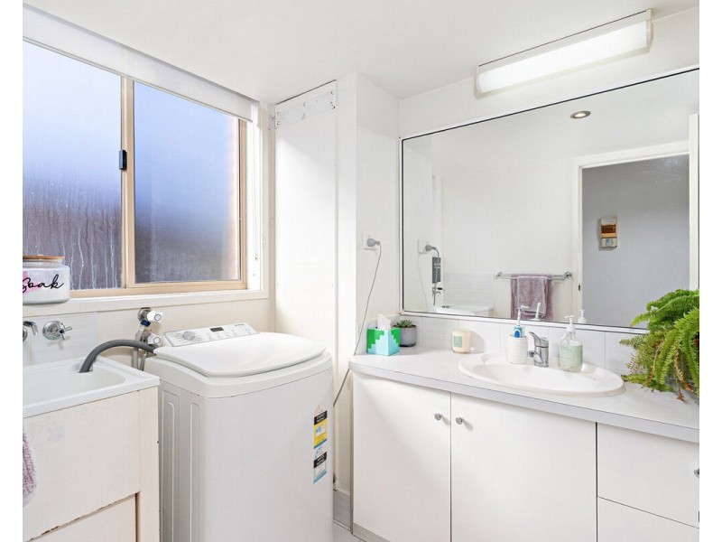 11/66 Sarawak Avenue, Palm Beach QLD 4221