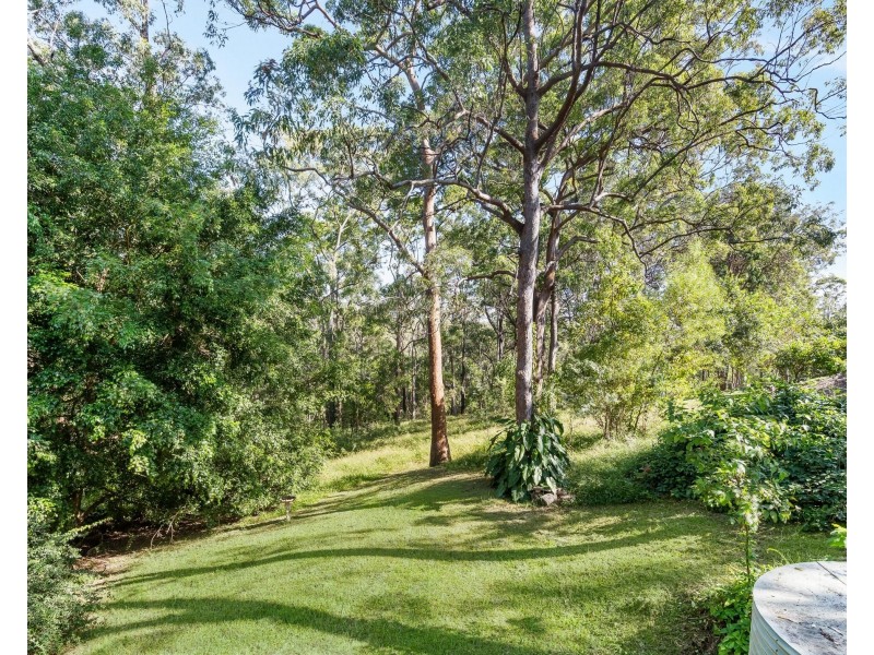 11 Koombahla Drive, Tallebudgera QLD 4228