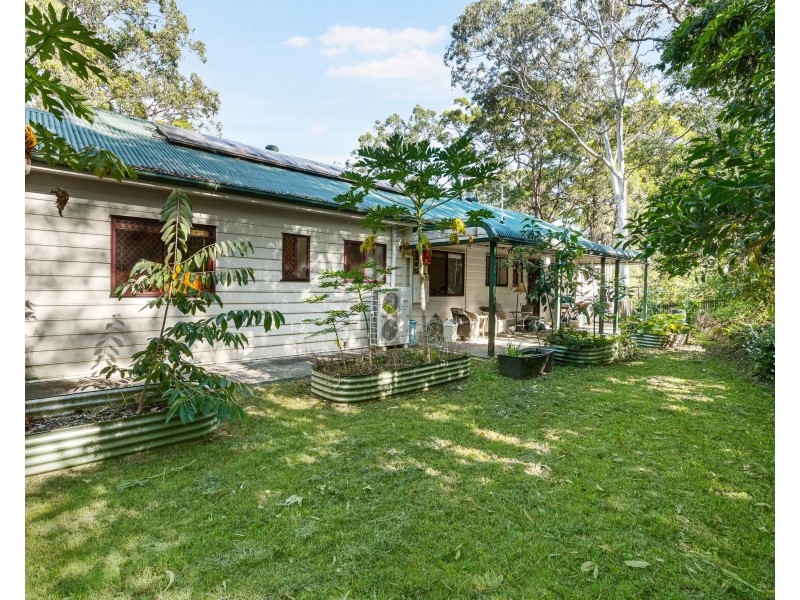 11 Koombahla Drive, Tallebudgera QLD 4228