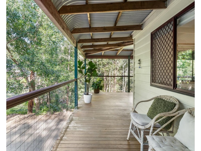 11 Koombahla Drive, Tallebudgera QLD 4228