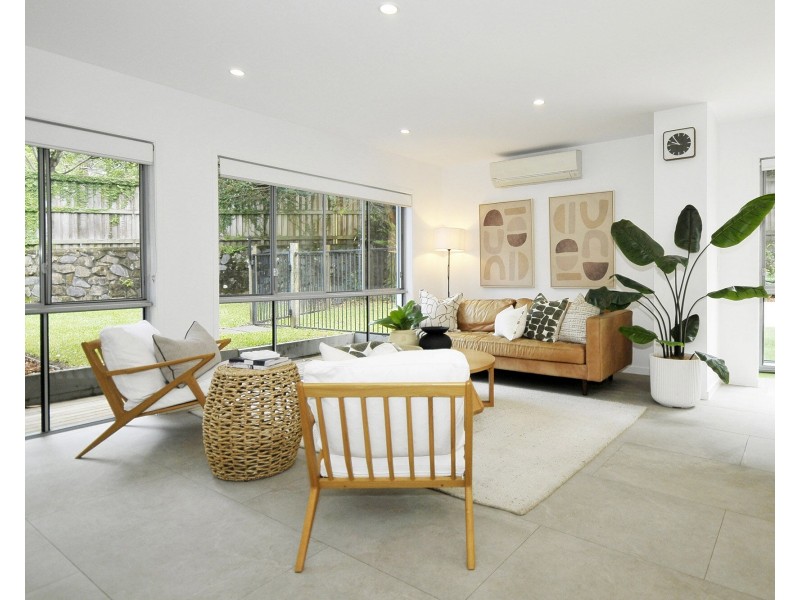 10 Walsh Street, Currumbin QLD 4223