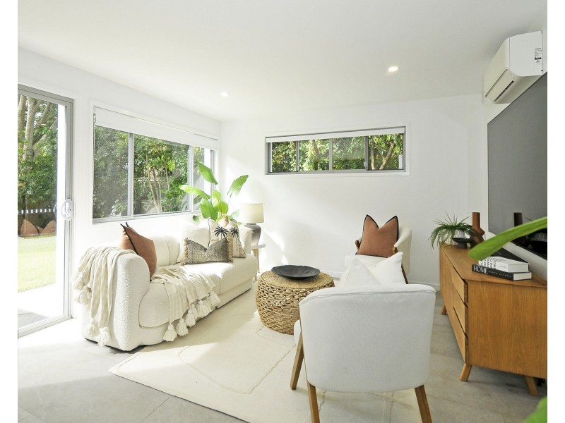 10 Walsh Street, Currumbin QLD 4223