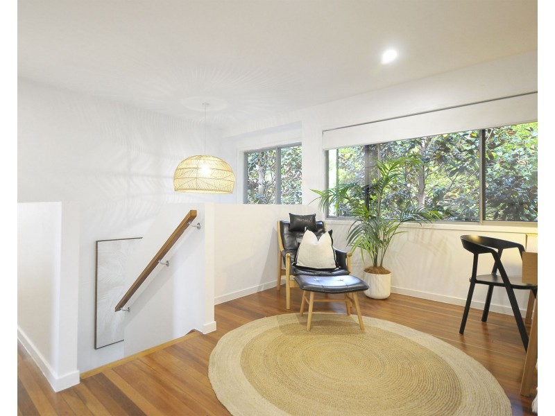 10 Walsh Street, Currumbin QLD 4223