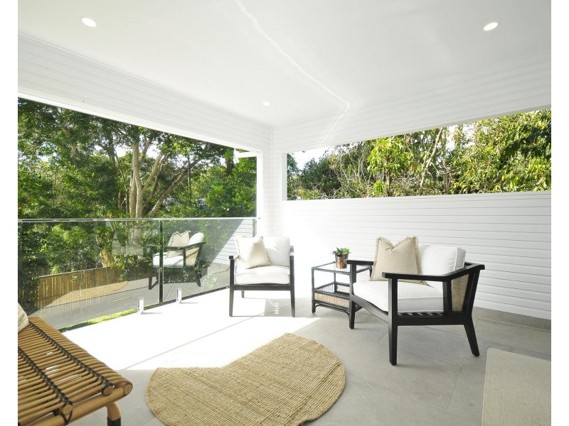 10 Walsh Street, Currumbin QLD 4223